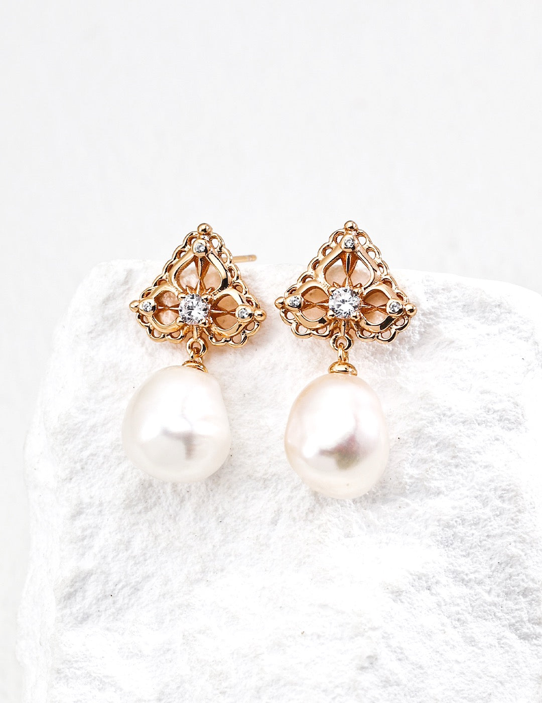 S925 Silver Pearl & Zircon Drop Earrings - TAMO Jewellery