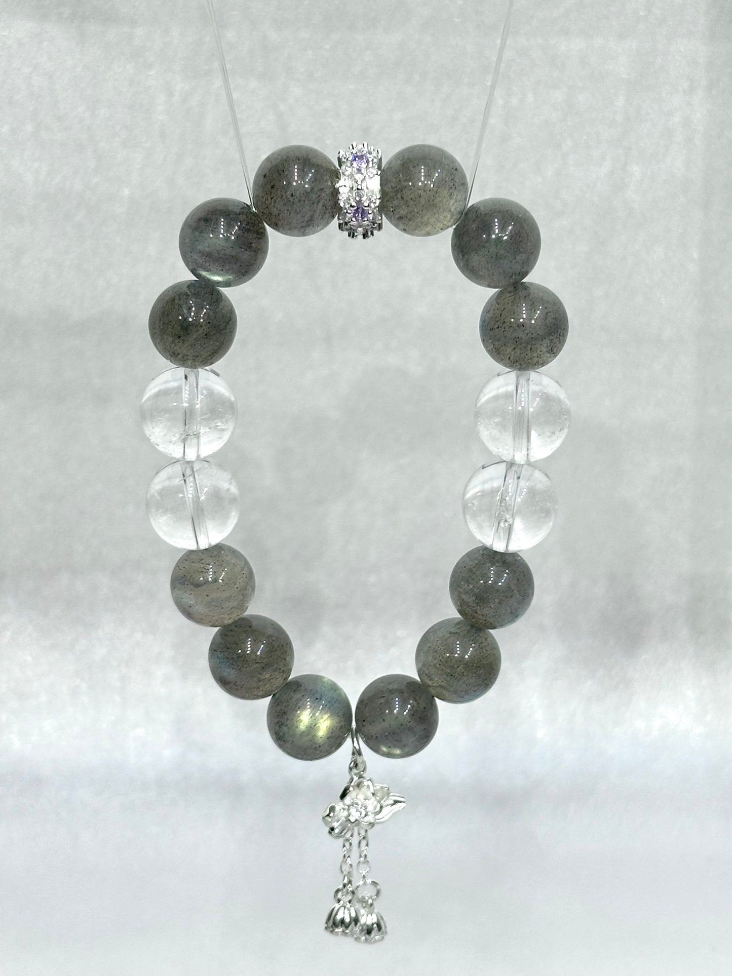 Mystic Moonlight Bracelet – Labradorite & Clear Quartz