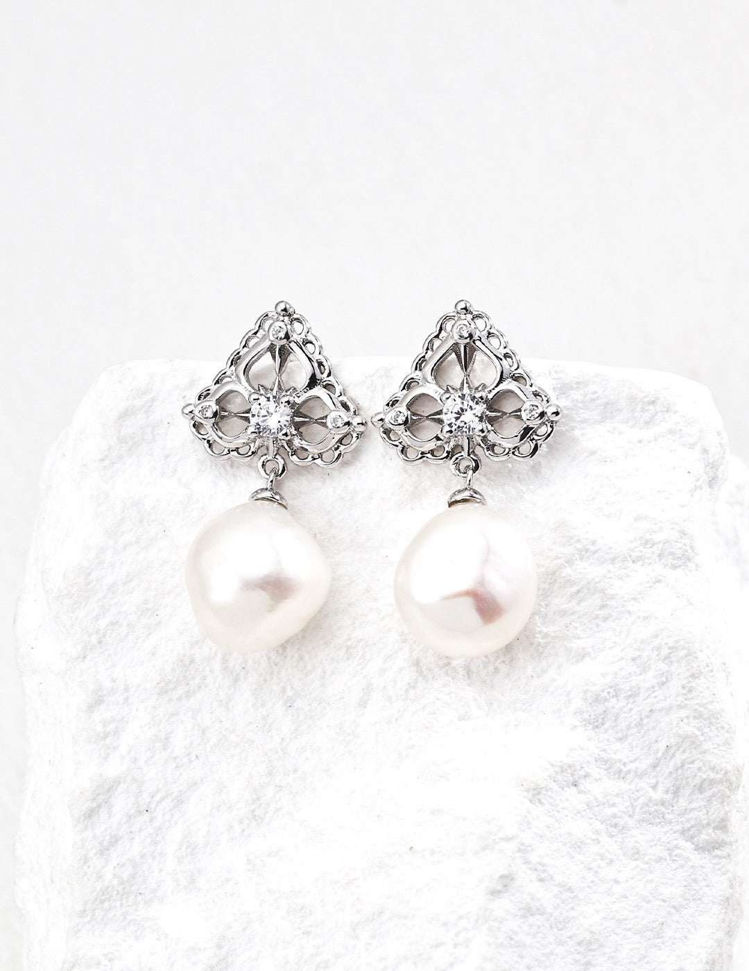 S925 Silver Pearl & Zircon Drop Earrings - TAMO Jewellery