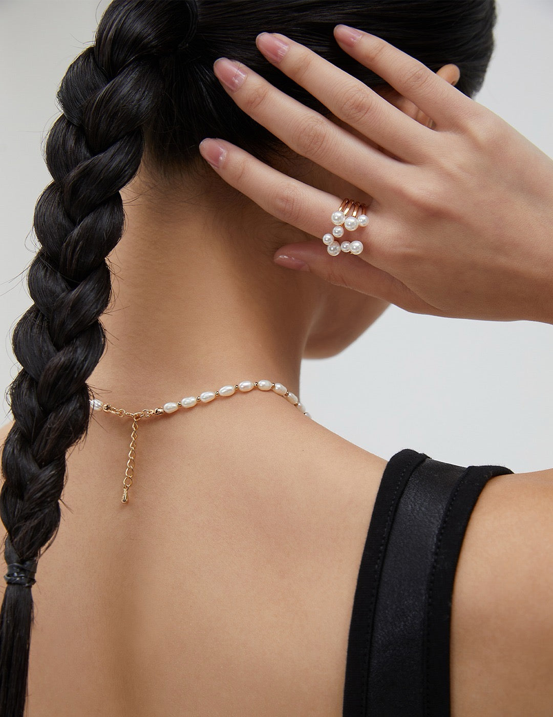 S925 Silver Open Flower Ring with Shell Pearls - TAMO Jewellery