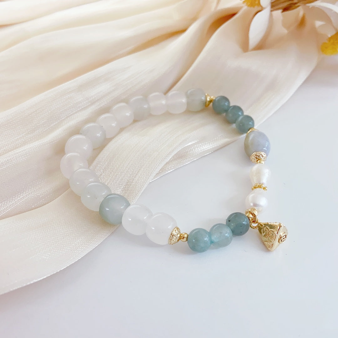 Lumiara Jewellery: Distant Mountain Mist Pearl Bracelet