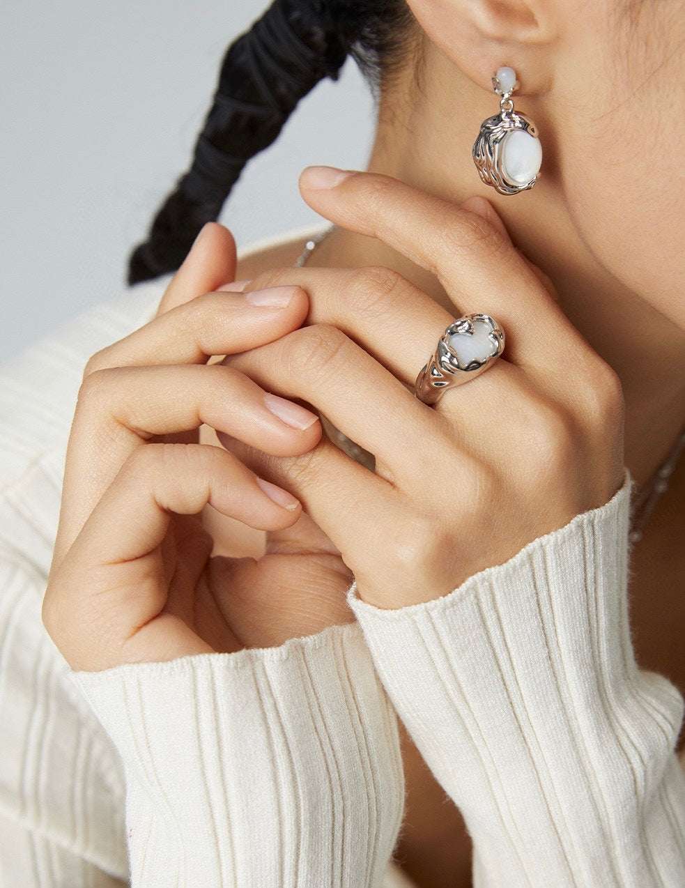 Molten Lava Mother of Pearl Gift Set – Necklace & Earrings (Ring Optional), 925 Sterling Silver, 18K White Gold / 18K Retro Gold