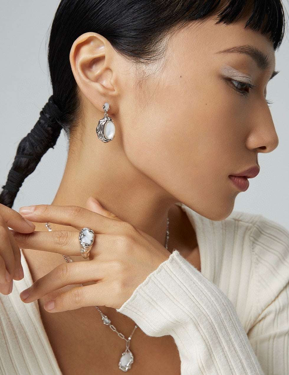 Molten Lava Mother of Pearl Gift Set – Necklace & Earrings (Ring Optional), 925 Sterling Silver, 18K White Gold / 18K Retro Gold